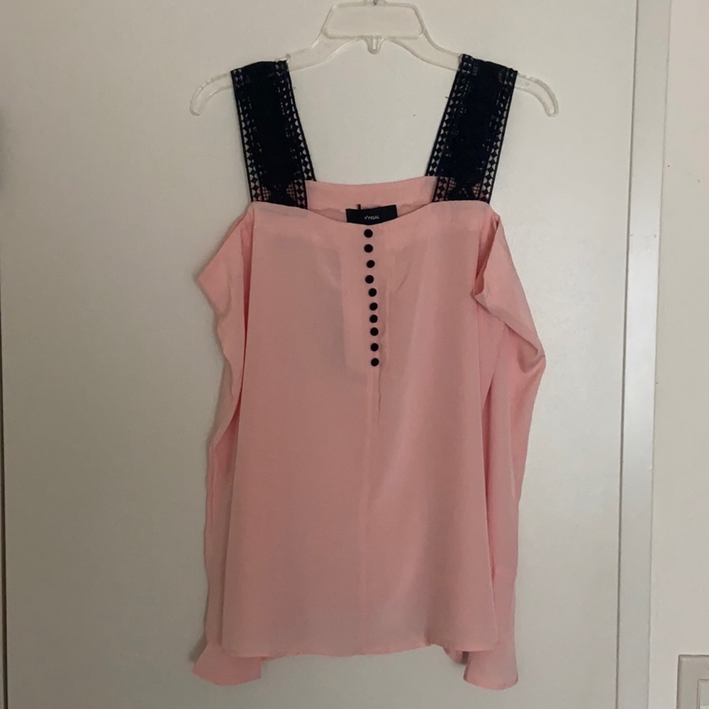 NWT YYIGAL Top - Picture 3 of 5